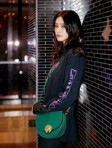 扒姨圈内小爆料,娱乐圈幕后那些事儿 第2张 扒姨圈内小爆料,娱乐圈幕后那些事儿 第2张